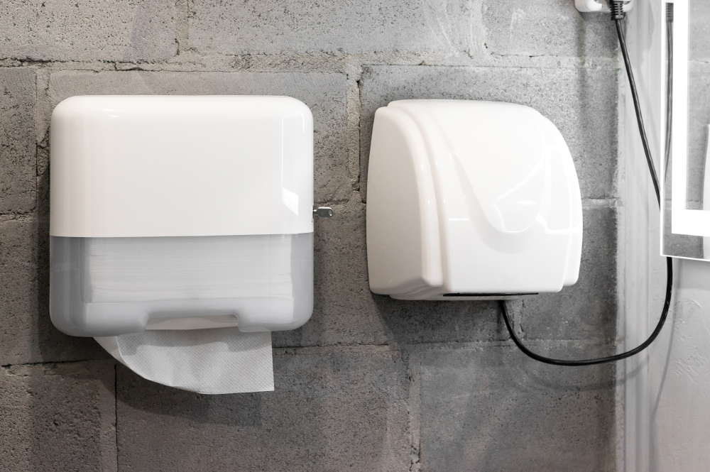 Hand drying vs paper towel drying and the environment
